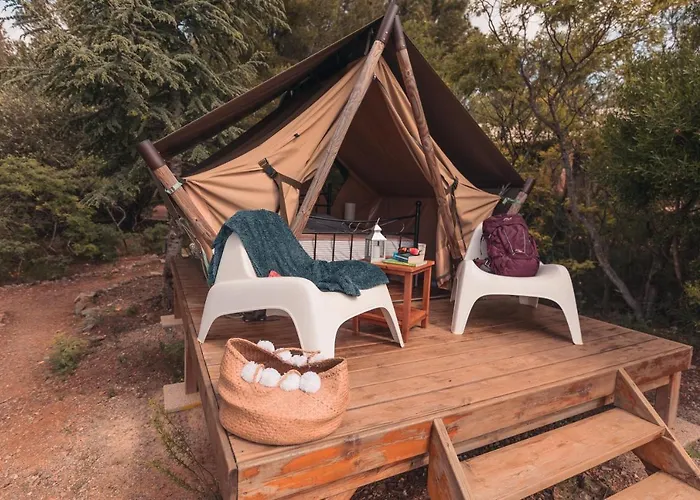 Lodge En Pays Cathare