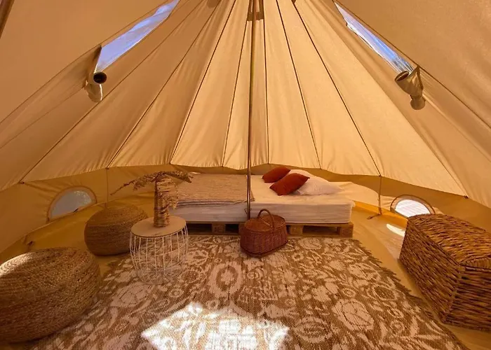 Lodge En Pays Cathare